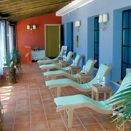 Hotel Igv Club Baia Samuele 4*