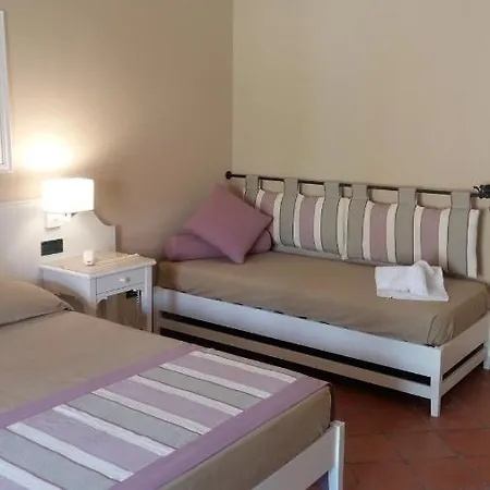 Hotel Igv Club Baia Samuele 4*