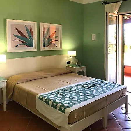 Igv Club Baia Samuele 4*
