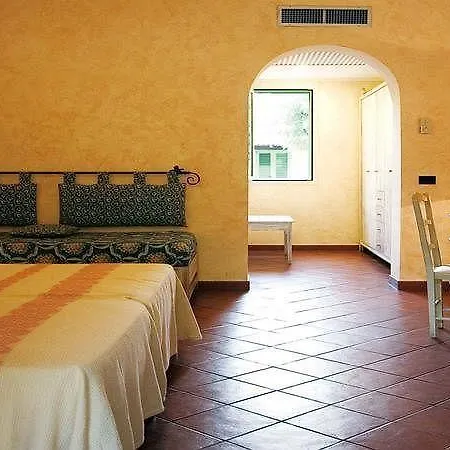 Hotel Igv Club Baia Samuele