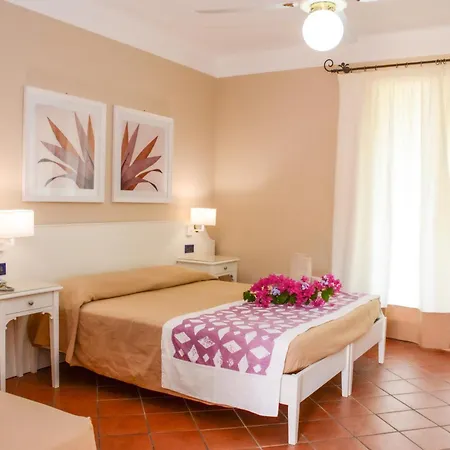 Hotel Igv Club Baia Samuele